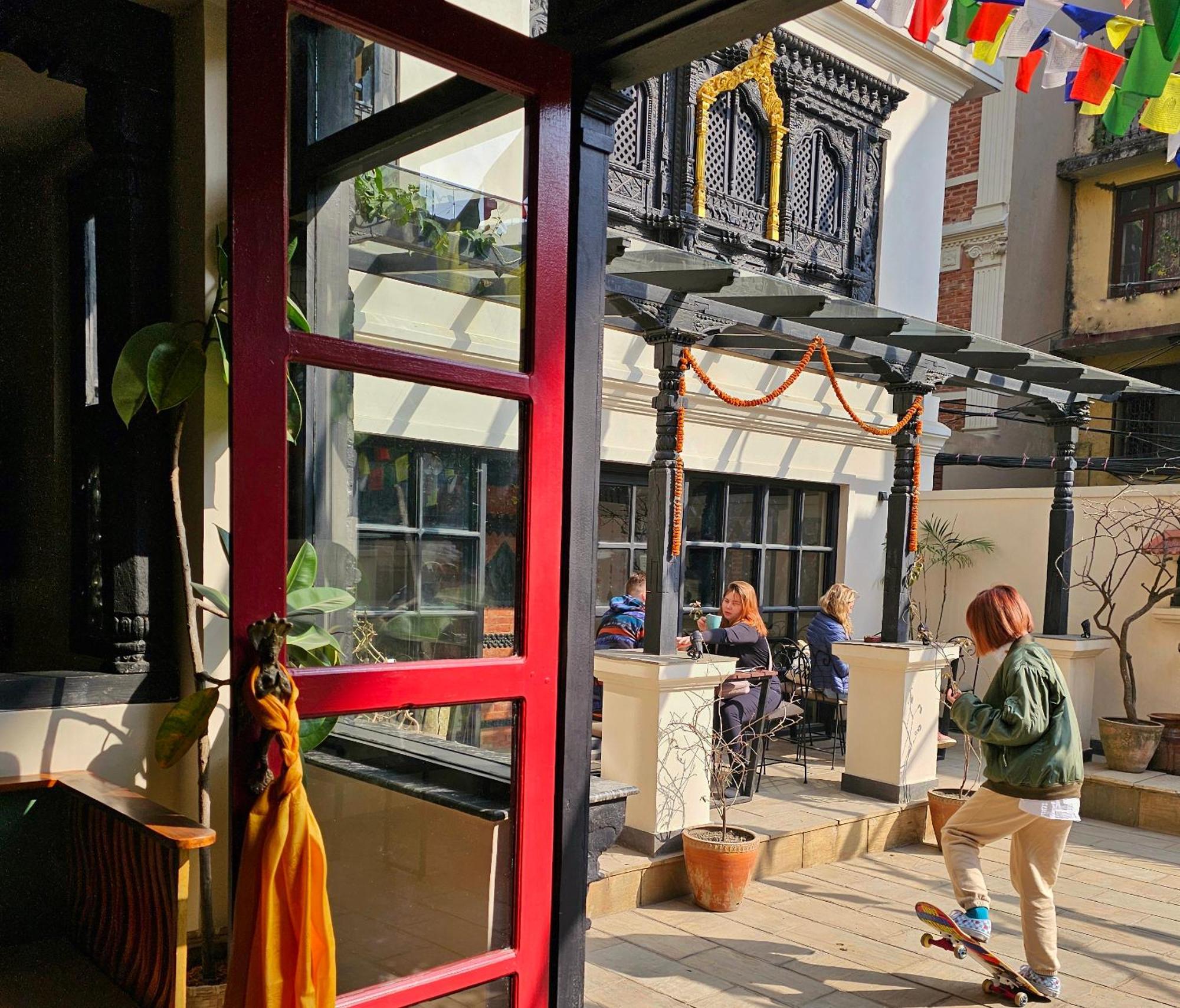 Swarga Heritage Hotel - A Traditional Stay Kathmandu Buitenkant foto