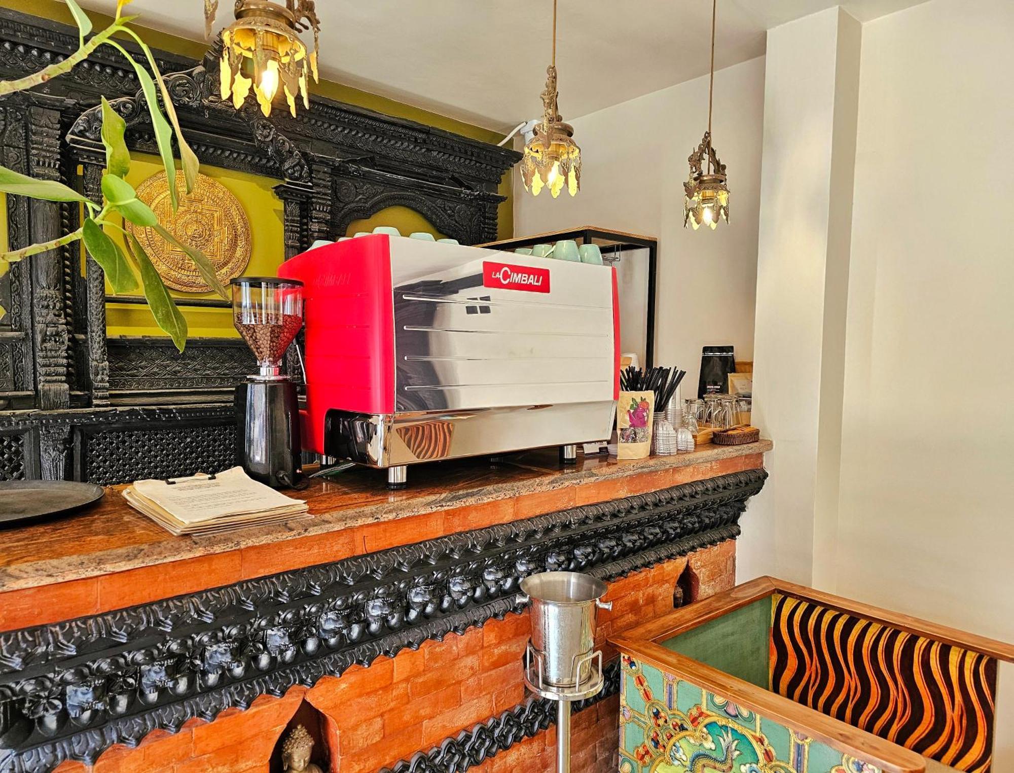 Swarga Heritage Hotel - A Traditional Stay Kathmandu Buitenkant foto