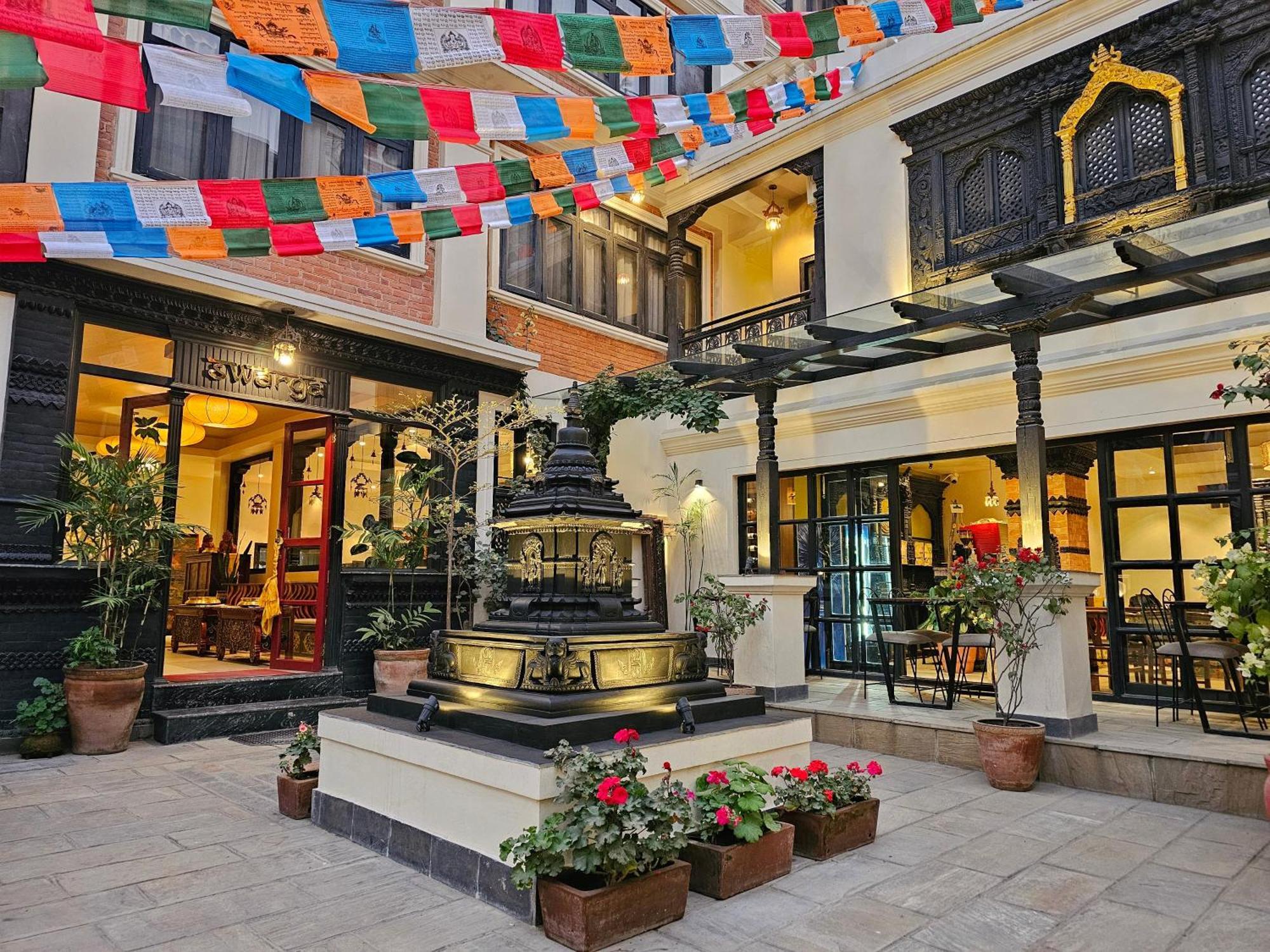Swarga Heritage Hotel - A Traditional Stay Kathmandu Buitenkant foto